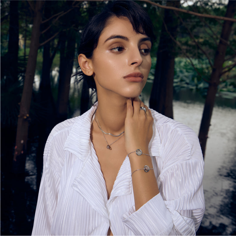 Cosmos ｜ Clear Quartz Bracelet